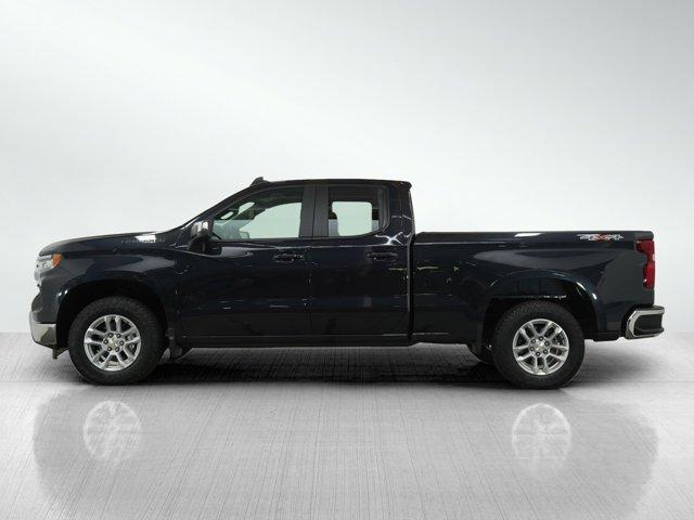 Photo of 2024 Blue Chevrolet Silverado 1500