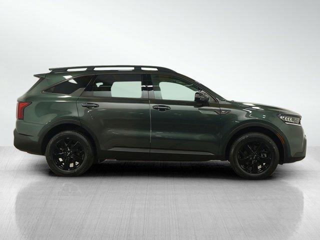 Photo of 2022 Green Kia Sorento