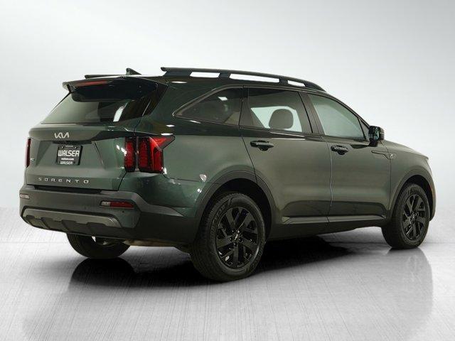 Photo of 2022 Green Kia Sorento