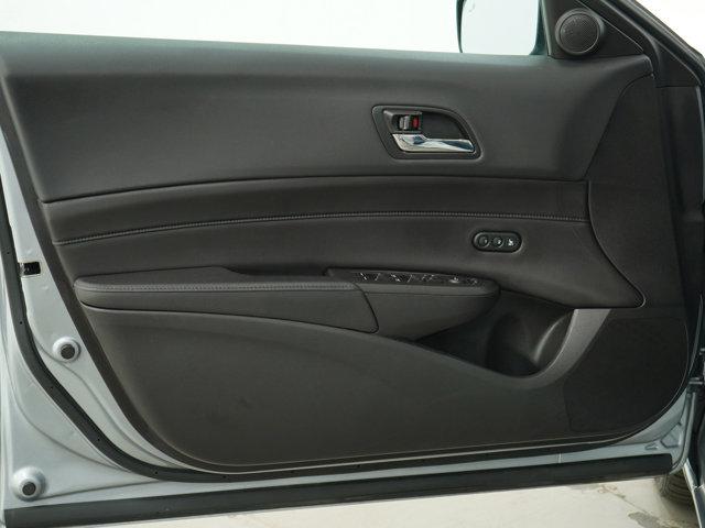 Photo of 2018 Silver Acura ILX