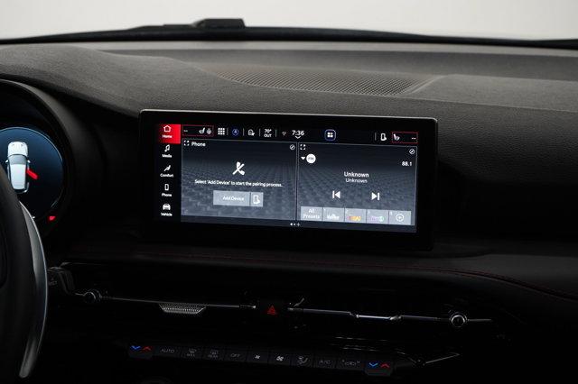 Photo of 2024 GRAY CRAY Dodge Hornet