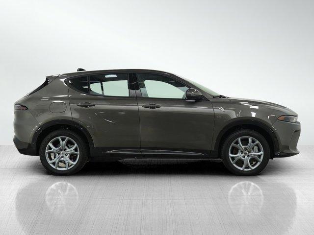 Photo of 2024 GRAY CRAY Dodge Hornet