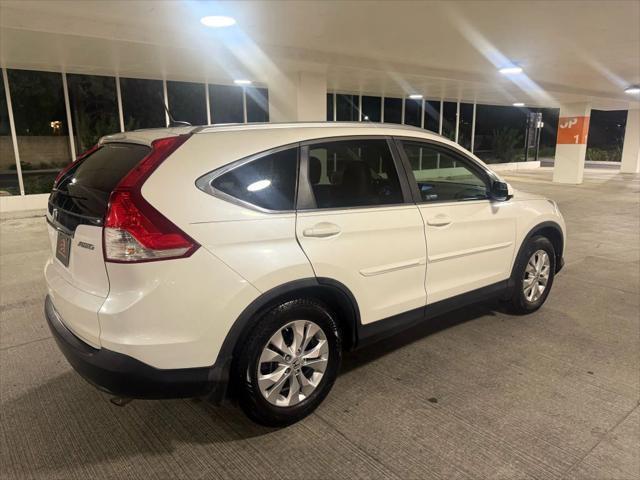 Photo of 2012 White Diamond Pearl Honda CR-V