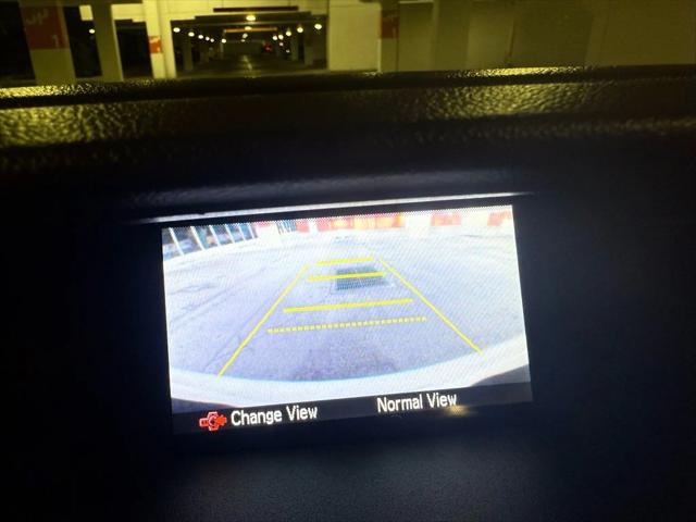 Photo of 2012 White Diamond Pearl Honda CR-V