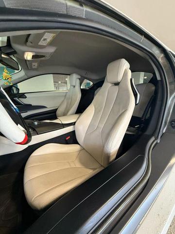 Photo of 2015 White BMW i8