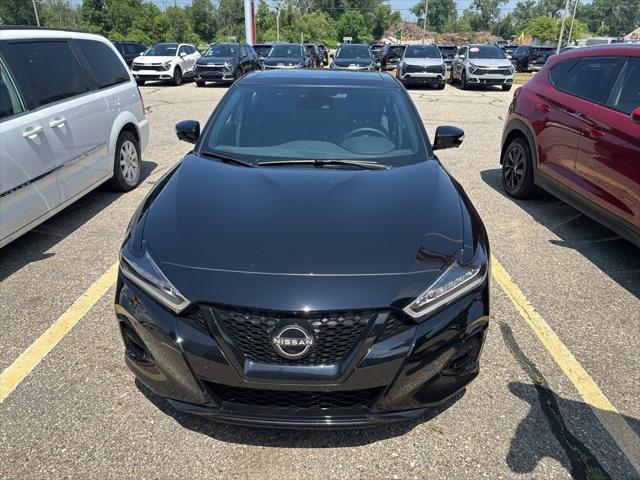 2023 Nissan Maxima