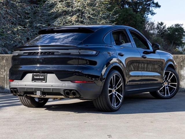 Photo of 2024 Chromite Black Metallic Porsche Cayenne