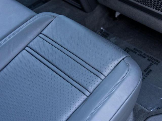 Photo of 2024 Chromite Black Metallic Porsche Cayenne