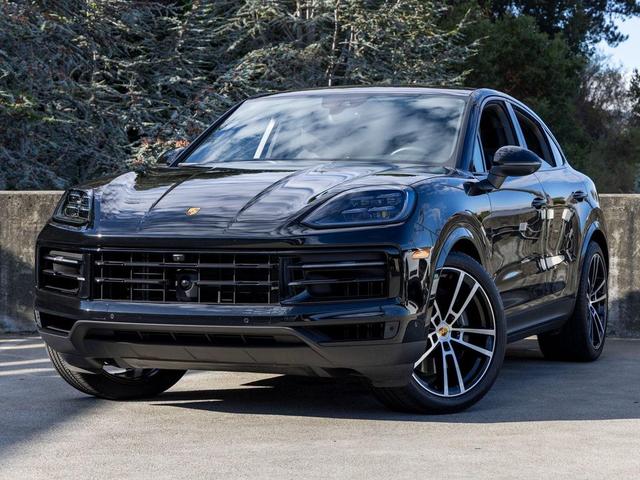 Photo of 2024 Chromite Black Metallic Porsche Cayenne