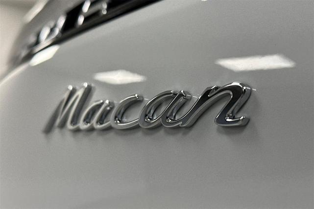 Photo of 2025 2y2ypy Porsche Macan