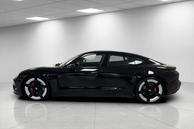 Photo of 2025 Jet Black Metallic Porsche Taycan