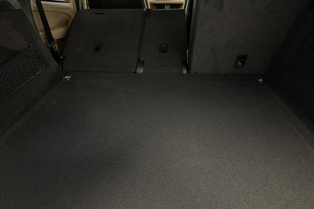 Photo of 2024 Paint to Sample Porsche Cayenne