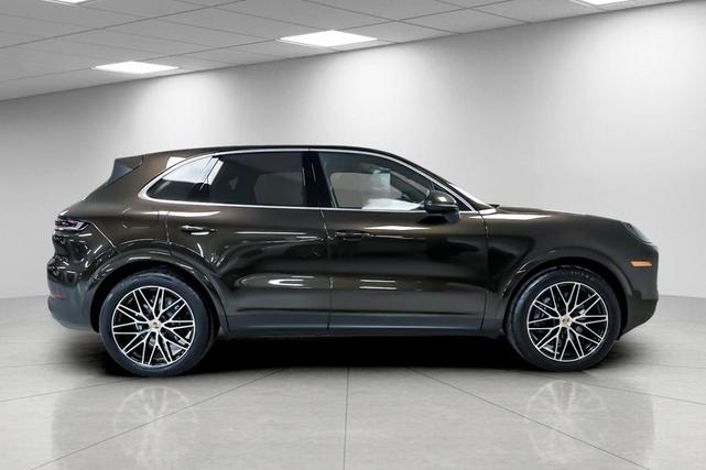 Photo of 2024 Paint to Sample Porsche Cayenne