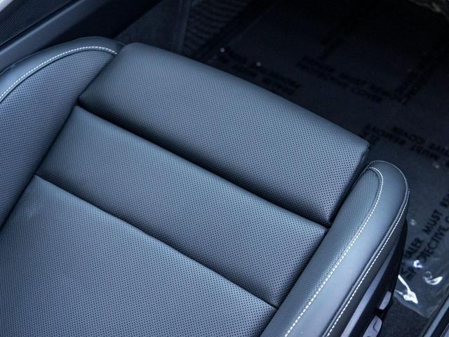 Photo of 2025 Lugano Blue Porsche 911