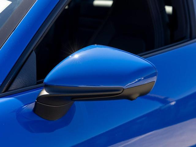 Photo of 2025 Lugano Blue Porsche 911