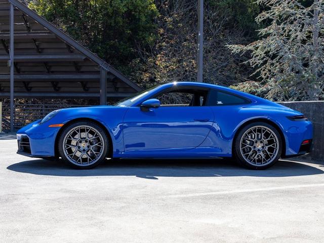 Photo of 2025 Lugano Blue Porsche 911