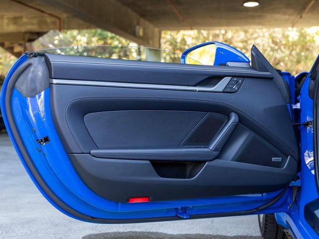 Photo of 2025 Lugano Blue Porsche 911