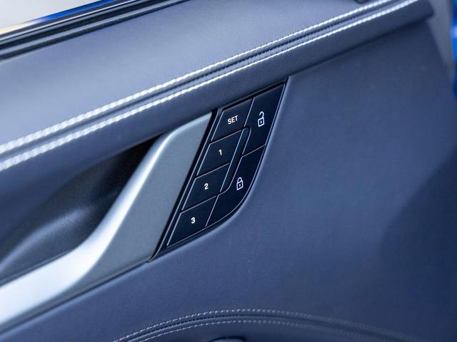 Photo of 2025 Lugano Blue Porsche 911