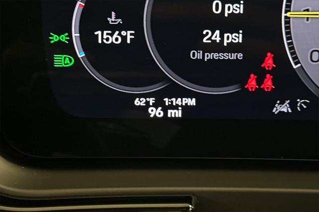 Photo of 2024 Green Porsche Cayenne