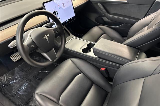 Photo of 2022 Pearl White Multi-Coat Tesla Model 3