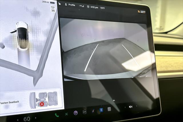 Photo of 2022 Pearl White Multi-Coat Tesla Model 3