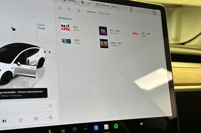 Photo of 2022 Pearl White Multi-Coat Tesla Model 3