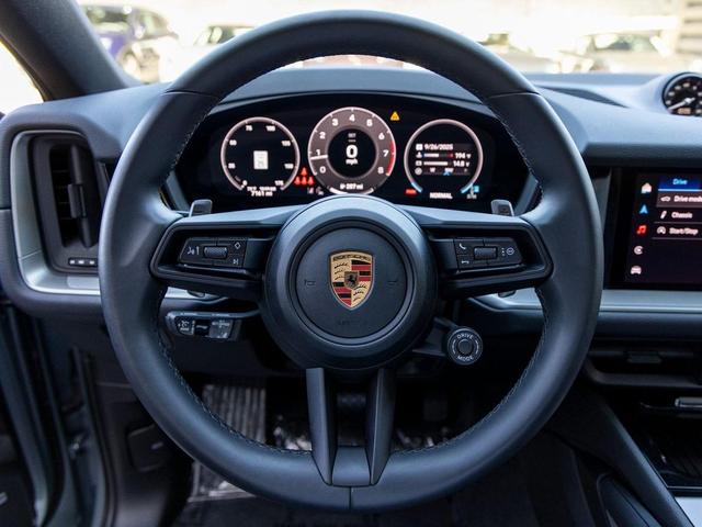Photo of 2025 Dolomite Silver Metallic Porsche Cayenne
