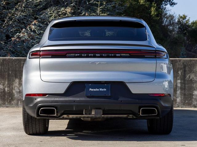 Photo of 2025 Dolomite Silver Metallic Porsche Cayenne
