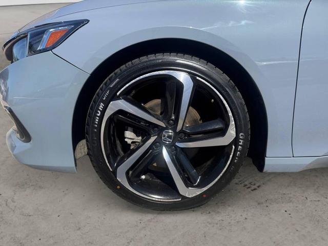 Photo of 2022 Sonic Gray Pearl Honda Accord
