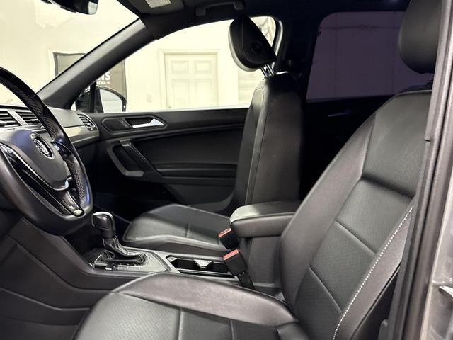 Photo of 2021 Platinum Gray Metallic Volkswagen Tiguan