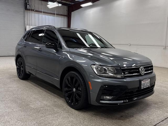 Photo of 2021 Platinum Gray Metallic Volkswagen Tiguan