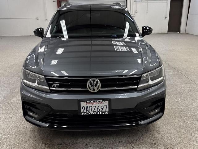 Photo of 2021 Platinum Gray Metallic Volkswagen Tiguan