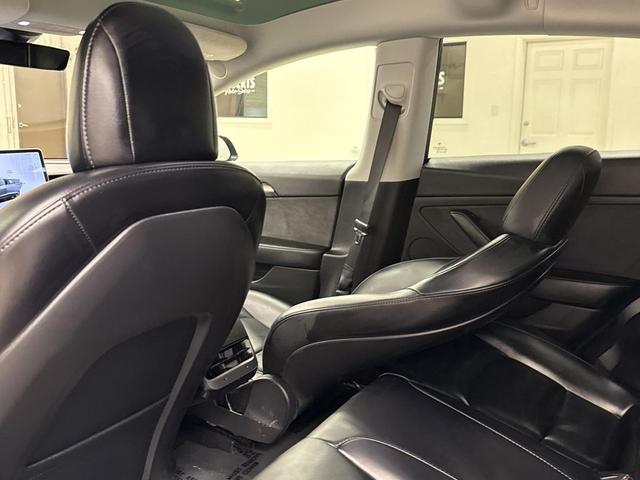 Photo of 2023 Solid Black Tesla Model 3
