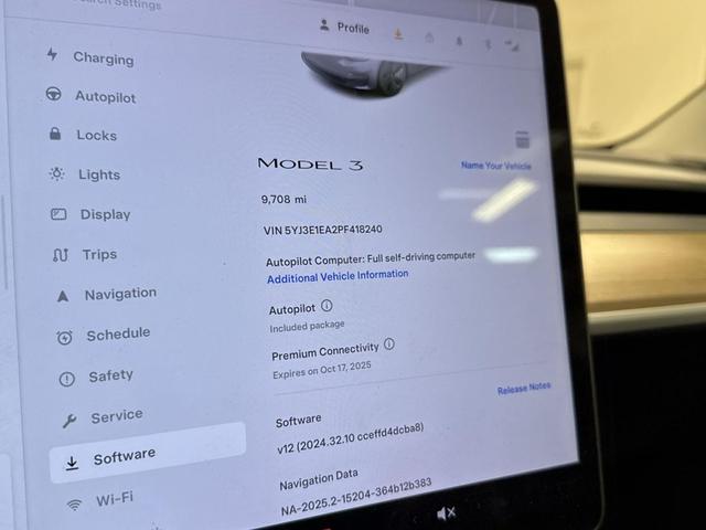 Photo of 2023 Solid Black Tesla Model 3