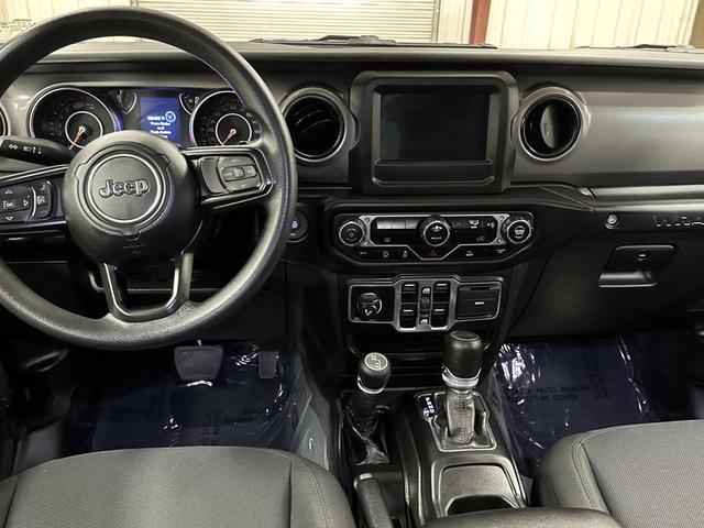 Photo of 2022 Sarge Green Clearcoat Jeep Wrangler Unlimited