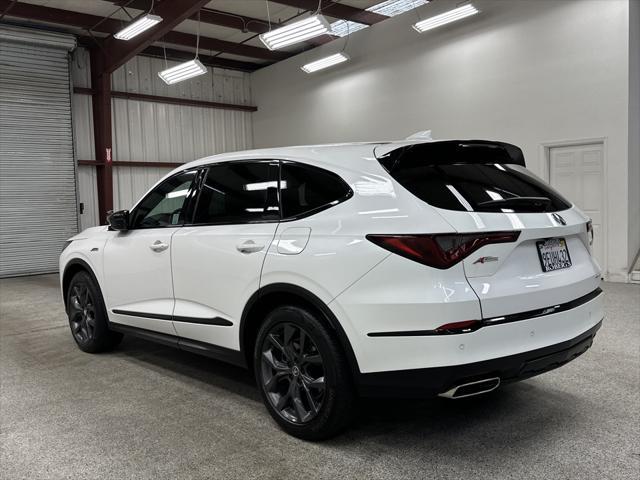Photo of 2023 Platinum White Pearl Acura MDX