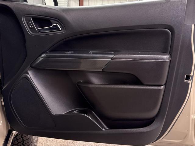 Photo of 2021 Desert Sand Metallic GMC Canyon