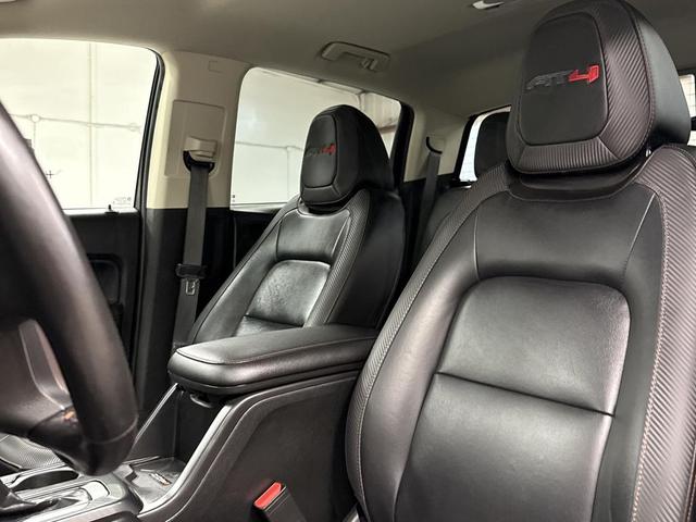 Photo of 2021 Desert Sand Metallic GMC Canyon