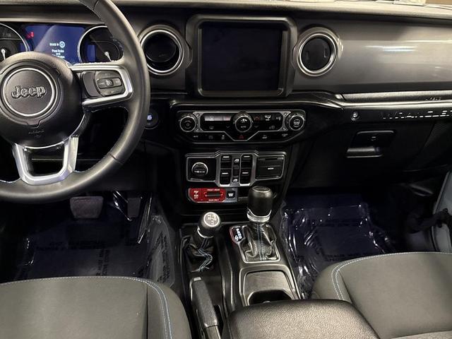 Photo of 2023 Earl Clearcoat Jeep Wrangler 4xe