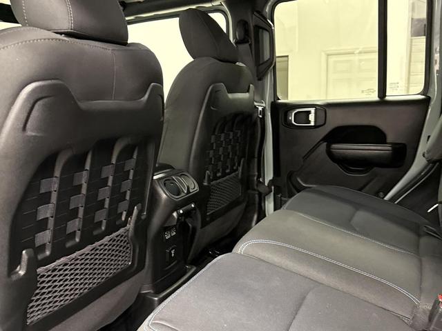 Photo of 2023 Earl Clearcoat Jeep Wrangler 4xe