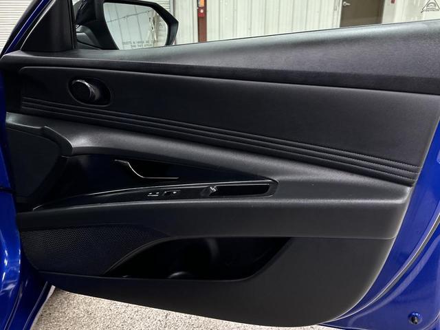 Photo of 2025 Intense Blue Hyundai ELANTRA