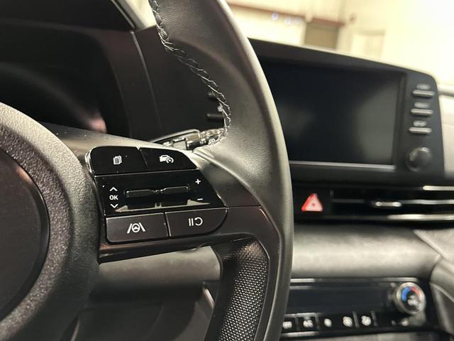 Photo of 2025 Intense Blue Hyundai ELANTRA
