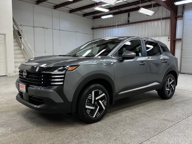 2025 Nissan Kicks