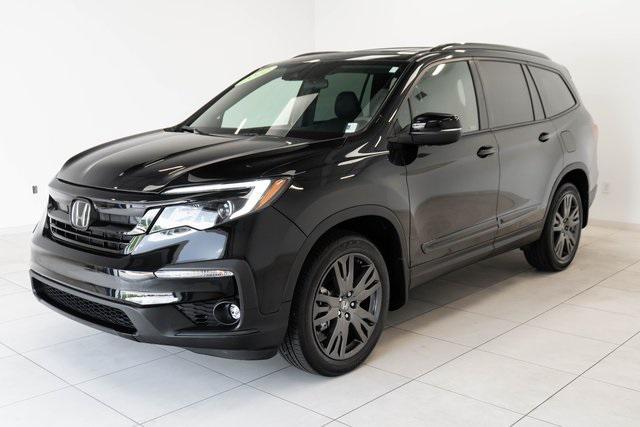 Photo of 2022 Crystal Black Pearl Honda Pilot
