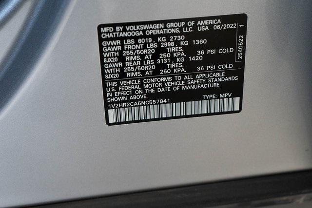 Photo of 2022 Pyrite Silver Metallic Volkswagen Atlas