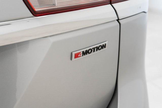 Photo of 2022 Pyrite Silver Metallic Volkswagen Atlas
