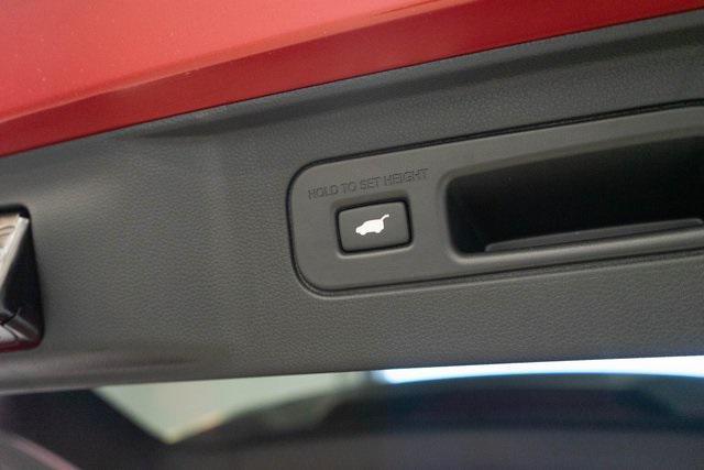 Photo of 2025 Radiant Red Metallic II Honda Pilot