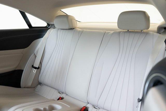 Photo of 2022 Gray Mercedes-Benz E-Class