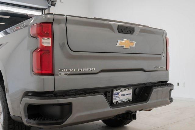 Photo of 2022 Satin Steel Metallic Chevrolet Silverado 1500