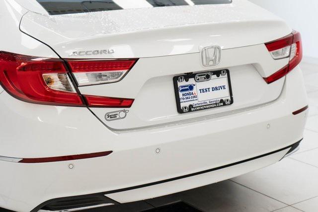 Photo of 2022 Platinum White Pearl Honda Accord